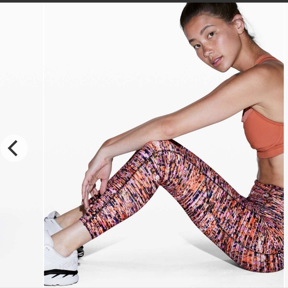 Lululemon Fast and Free II 25 *nulux - Picture 3 of 8